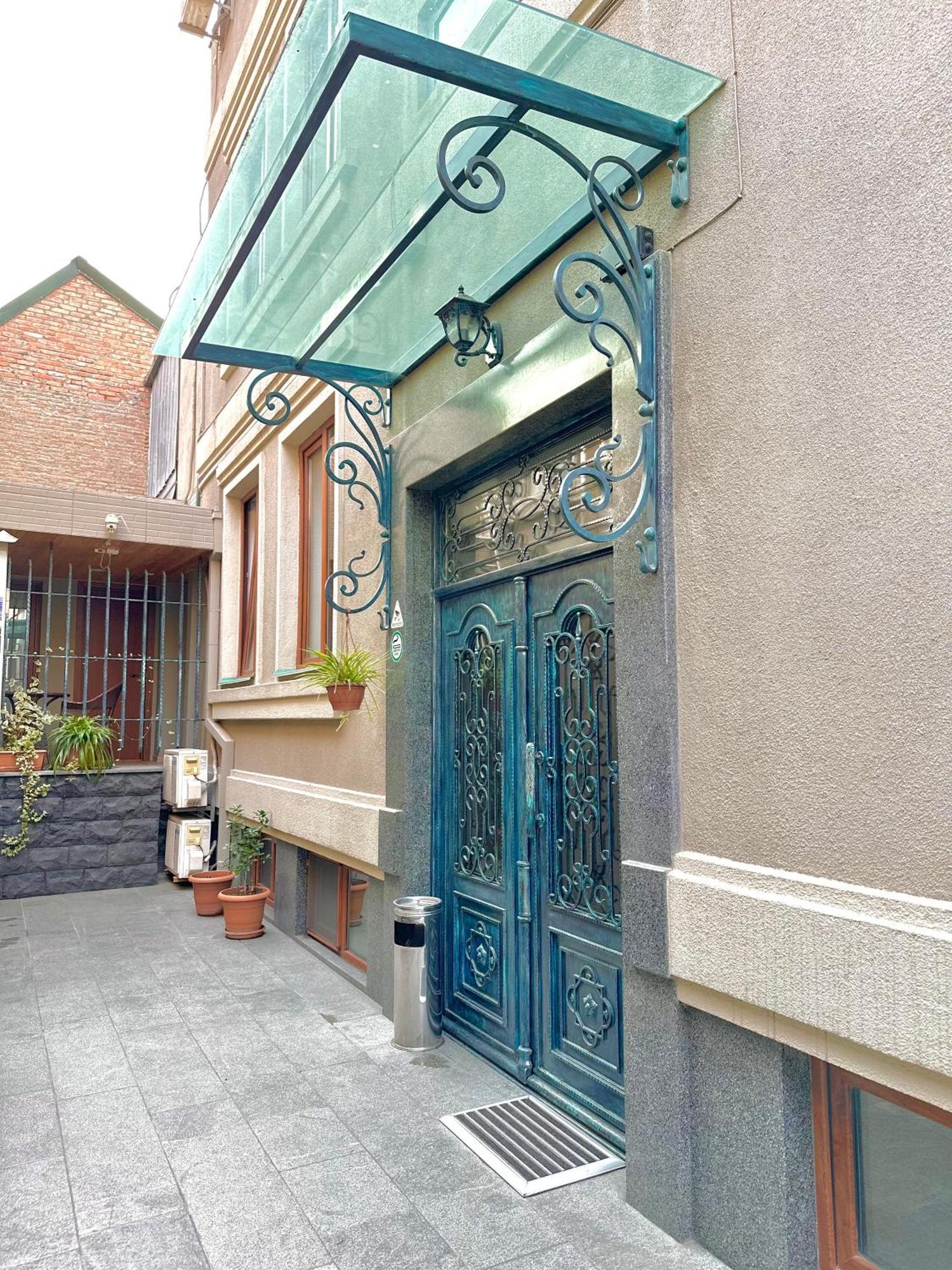 Hotel Four Brothers Tbilisi Eksteriør bilde