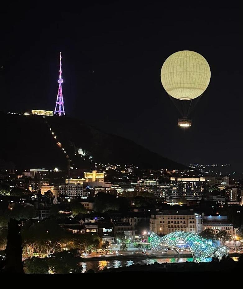 Hotel Four Brothers Tbilisi Eksteriør bilde