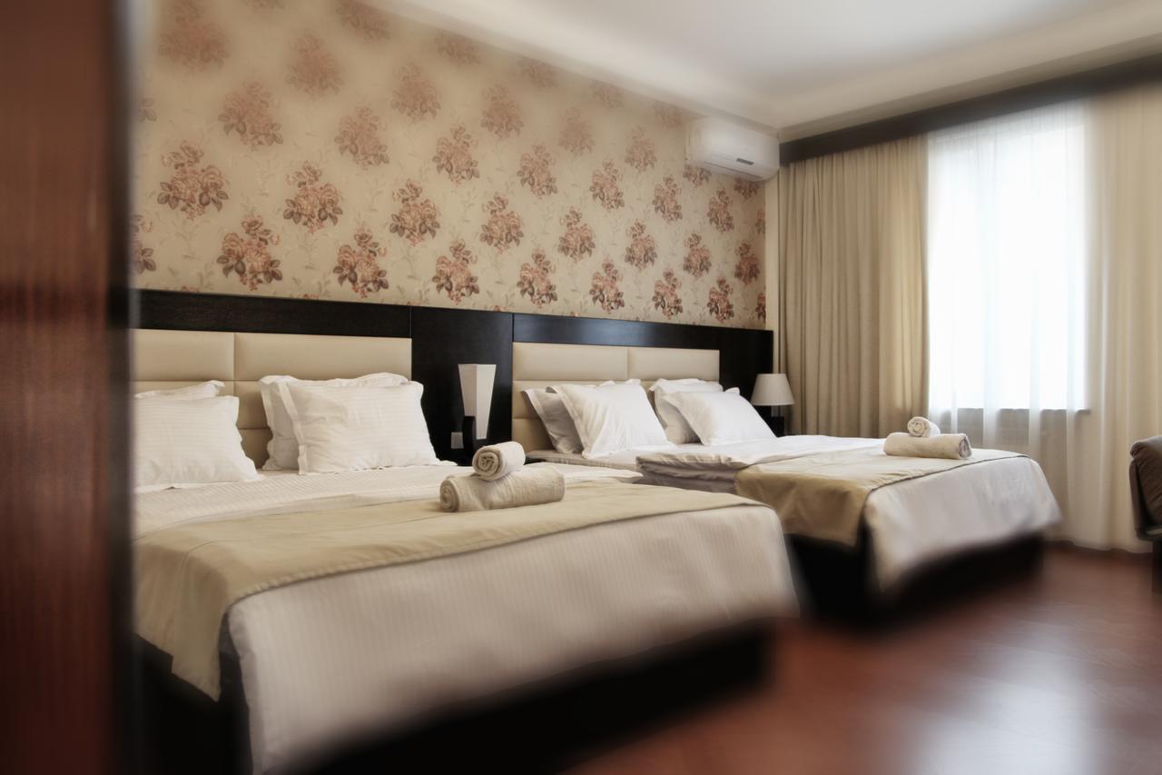 Hotel Four Brothers Tbilisi Eksteriør bilde